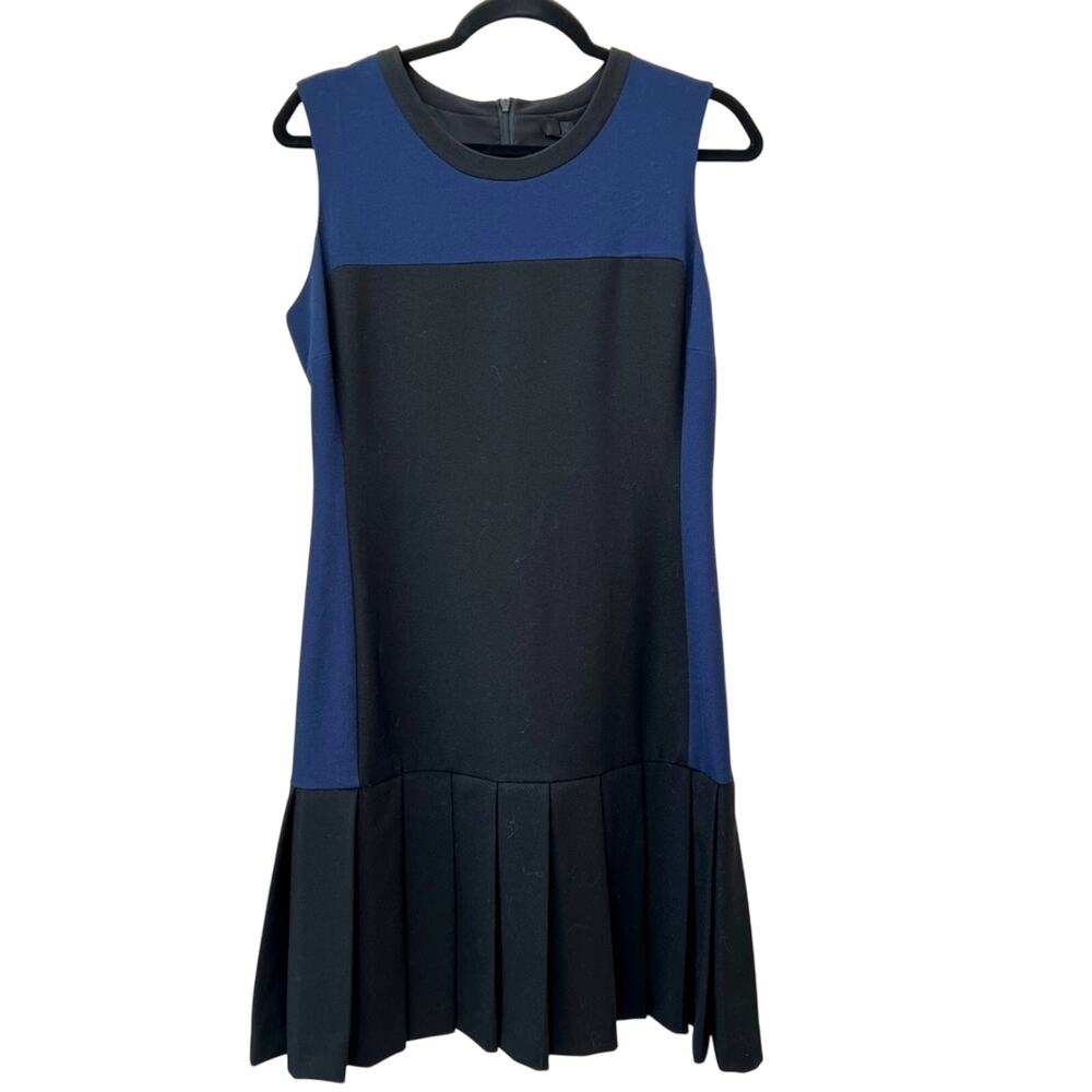 AQUA Color-block Drop Waist Pleated Women’s Dress Size 8 Black and Blue NWT